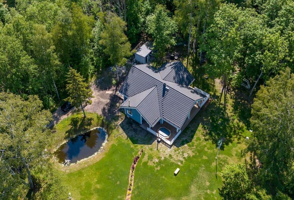 Modern Villa With Sauna & Hot Tub Hiiumaa 外观 照片