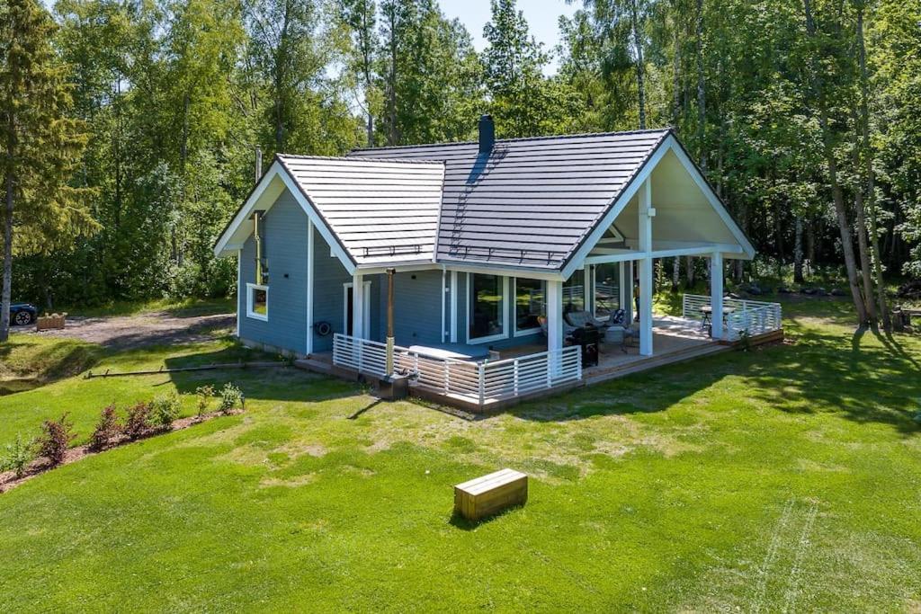 Modern Villa With Sauna & Hot Tub Hiiumaa 外观 照片
